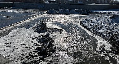 Ağrı'da soğuklar etkisini göstermeye devam ediyor