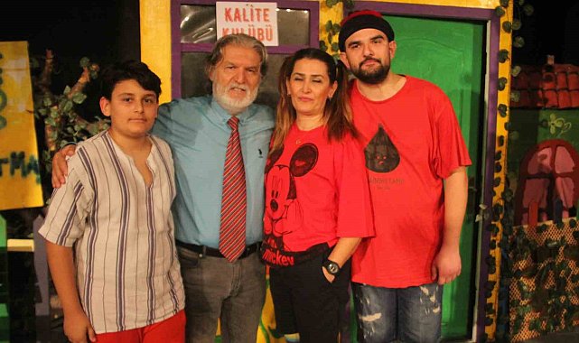 Aile boyu tiyatro