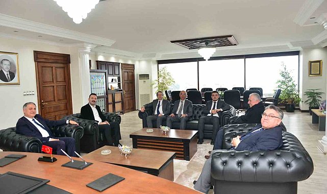 AK Parti Zonguldak Milletvekili Bozkurt'tan Rektör Özölçer'e ziyaret