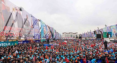 AK Parti'nin Ankara mitingine 200 bin kişi katıldı