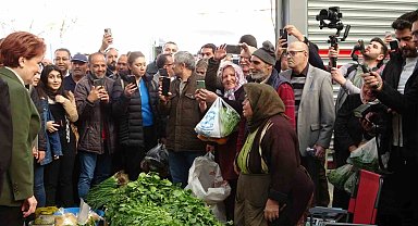 Akşener, İYİ Parti Uşak Adayı Gür için esnaflardan destek istedi