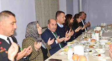 Alanya Kaymakamı Ürkmezer huzurevi sakinleriyle iftar yaptı