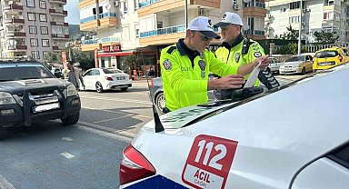 Alanya'da 386 araç ve sürücüye 1 milyon 64 bin lira para cezası