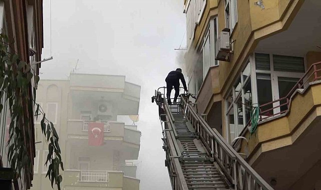 Alanya'da apartman dairesinde yangın paniği