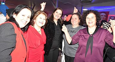 Alaplılı kadınlar doyasıya eğlendi