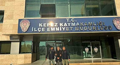 Antalya'da aranan 2 hükümlü yakalandı