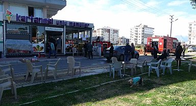 Antalya'da bina altındaki pastanenin deposu alev alev yandı