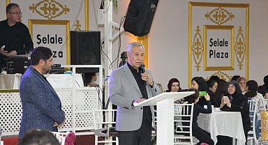 Arınç'tan Başkan Çerçi'ye övgüler