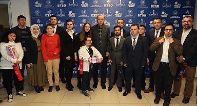 Artı Bir Üniversite Modeli'ne 'En Nitelikli Uygulama' ödülü