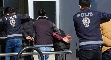 Avrupa ülkelerine gitmek isteyenleri yaklaşık 1,5 milyon TL dolandıran 3 şüpheli, Erzincan'da yakalandı
