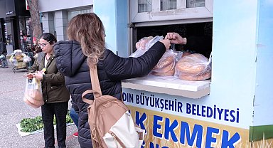 Aydın Büyükşehir Belediyesi'nden 7,5 liraya Ramazan pidesi