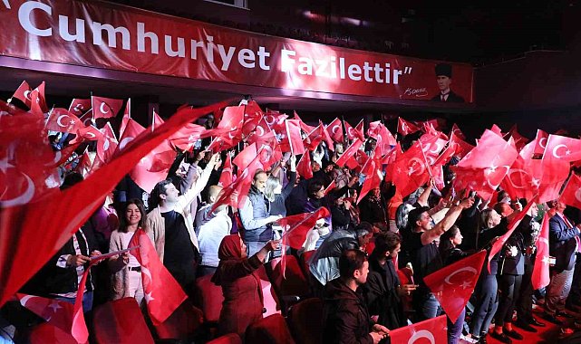 Aydın Büyükşehir, Çanakkale Zaferi'ni coşku ile kutladı