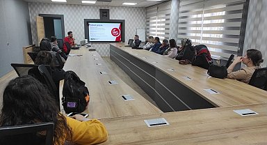 Aydın'da veliler 'teknoloji bağımlılığı' konusunda bilgilendirildi