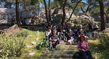 Aydınlı doğaseverler, Bodrum'un arka bahçesini gezdi