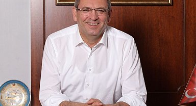 Ayvalık Belediye Başkanı Mesut Ergin, "Ayvalık'a hizmet vermeyenler şimdi bol bol vaatler sıralıyor"