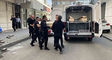Bağcılar'da ayrılmak isteyen sevgilisini öldürdü