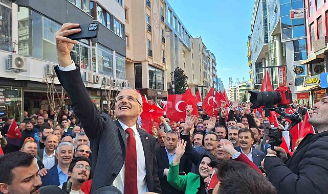 Bakan Abdulkadir Uraloğlu: "Tren Kırıkkale'den çıktı, Trabzon'a da gelecek"