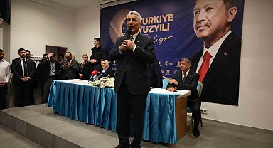 Bakan Bolat: "AK Parti döneminde İzmir'e 455 milyar liralık kamu yatırımı yapıldı"