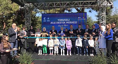 Bakan Göktaş: "1 Nisan sabahı inşallah Bursa, gerçek belediyecilikle yola devam diyecek"