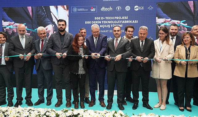Bakan Kacır Ege Derin Teknoloji Fabrikası'nın açılışını gerçekleştirdi