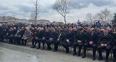 Bakan Yerlikaya: "Sizlerin yüzüne daha iyi bakabilmek için, daha fazla hayır duası alabilmek için yarış içerisinde çalışıyoruz"