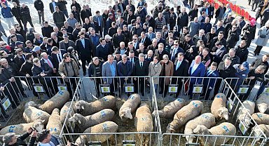 Bakan Yumaklı: "Balıkesir'in potansiyeli, bizim bu zamana kadar tahayyül ettiklerimizin daha ötesinde"