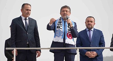Bakan Yumaklı: "Bu memleketi çocuklarımız için dünyada bir numara yapmak üzere gayret sarf edeceksek bunu yerel yönetimlerle beraber yapacağız"