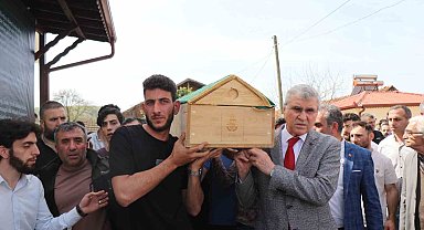 Balkondan düşen 3 yaşındaki çocuğa acı veda