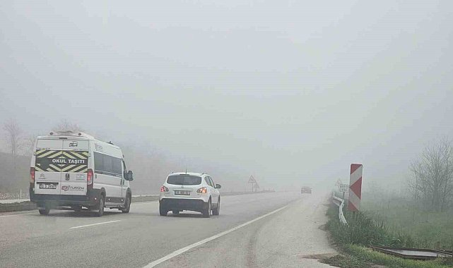 Bandırma'da sabah saatlerinde yoğun sis etkili oldu