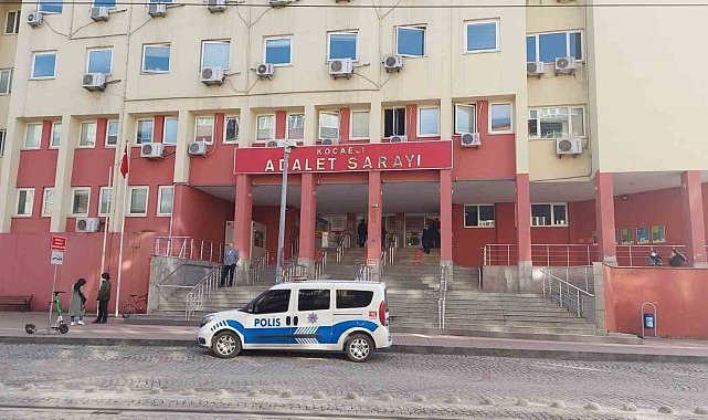 Barışmayı reddeden eşini defalarca bıçaklamıştı: "Çok seviyordum"