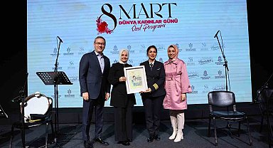 Başakşehir Belediye Başkanı Kartoğlu: "Her başarılı erkeğin arkasında bir kadın vardır"