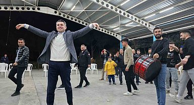 Başkan Adayı Başer, askere gidecek gençle zeybek oynadı