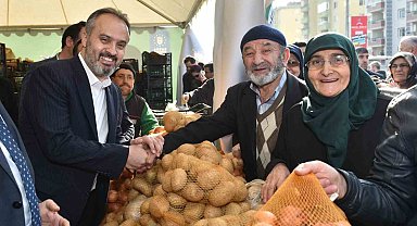Başkan Aktaş: "Emeklilere, ulaşımda ve su faturalarında yüzde 25 indirim"