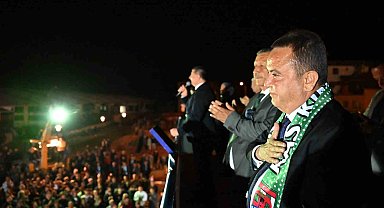 Başkan Böcek: "Oy versin vermesin kimseyi ayrım yapmadan yolumuza devam edeceğiz"