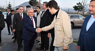 Başkan Büyükkılıç; ERÜ öğrencilerinin iftar sofrasına konuk oldu
