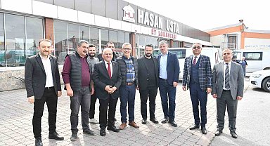 Başkan Büyükkılıç'tan ağaç işleri esnafına ziyaret