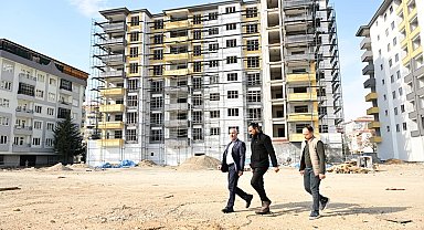 Başkan Çınar, kentsel dönüşüm konutlarını inceledi