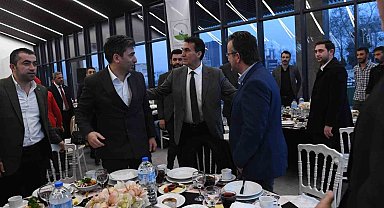 Başkan Dündar'ın MHP teşkilatıyla iftar yemeğinde buluştu