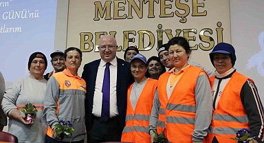 Başkan Gümüş Dünya Emekçi Kadınlar Günü'nü kutladı