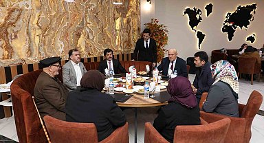 Başkan Pekmezci şehit ve gazi ailelerini iftarda ağırladı
