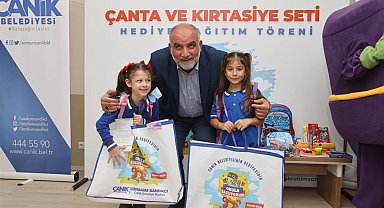 Başkan Sandıkçı: "Eğitim hayatının her aşamasında öğrencilerimizin yanındayız"