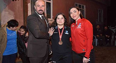 Başkan Togar'dan Türkiye üçüncüsü sporcuya tebrik
