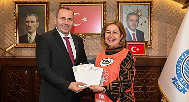 Başkan Tutuk'a TEMA'dan "Eko Siyaset Belgesi"