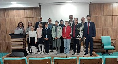 Bayburt'ta 'Çanakkale Ruhu' temalı resim ve şiir yarışması düzenlendi