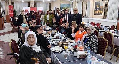 Bayburt'ta 'Yaşlılar Haftası' kutlandı