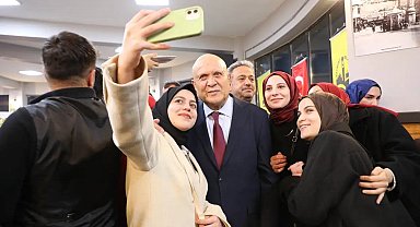 Bayburtlu kadınlar belediyenin düzenlediği programda doyasıya eğlendiler