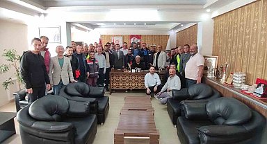Belediye Başkanı Çalışkan'dan işçilere jest