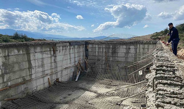 Beton dökümü esnasında yaşanan çökmede yaralanan işçilerin sağlık durumunun iyi olduğu öğrenildi