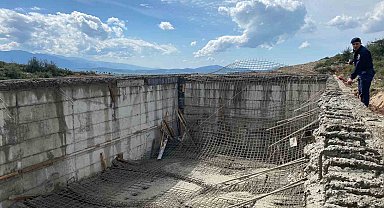 Beton dökümü esnasında yaşanan çökmede yaralanan işçilerin sağlık durumunun iyi olduğu öğrenildi