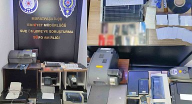 Bıçakla yaralama ve resmi belgede sahtecilik olaylarının şüphelileri yakalandı